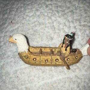 Native American Indian Figurine with a Bald Eagle Canoe,miniature vintage